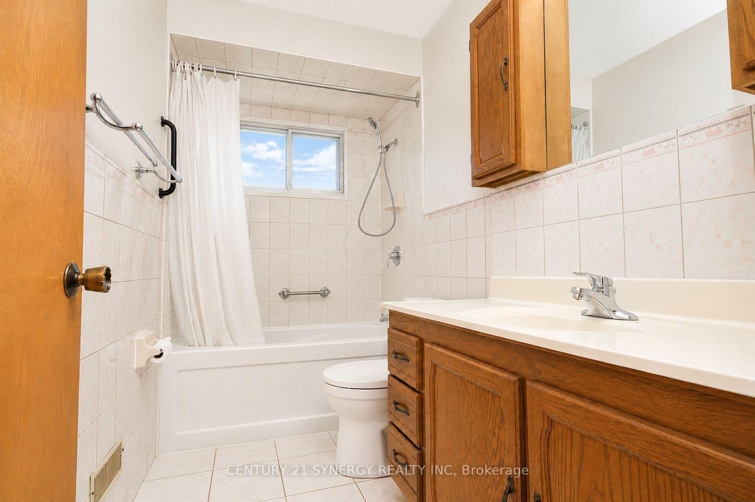 2148 Iris Street, Ottawa, ON — photo 16