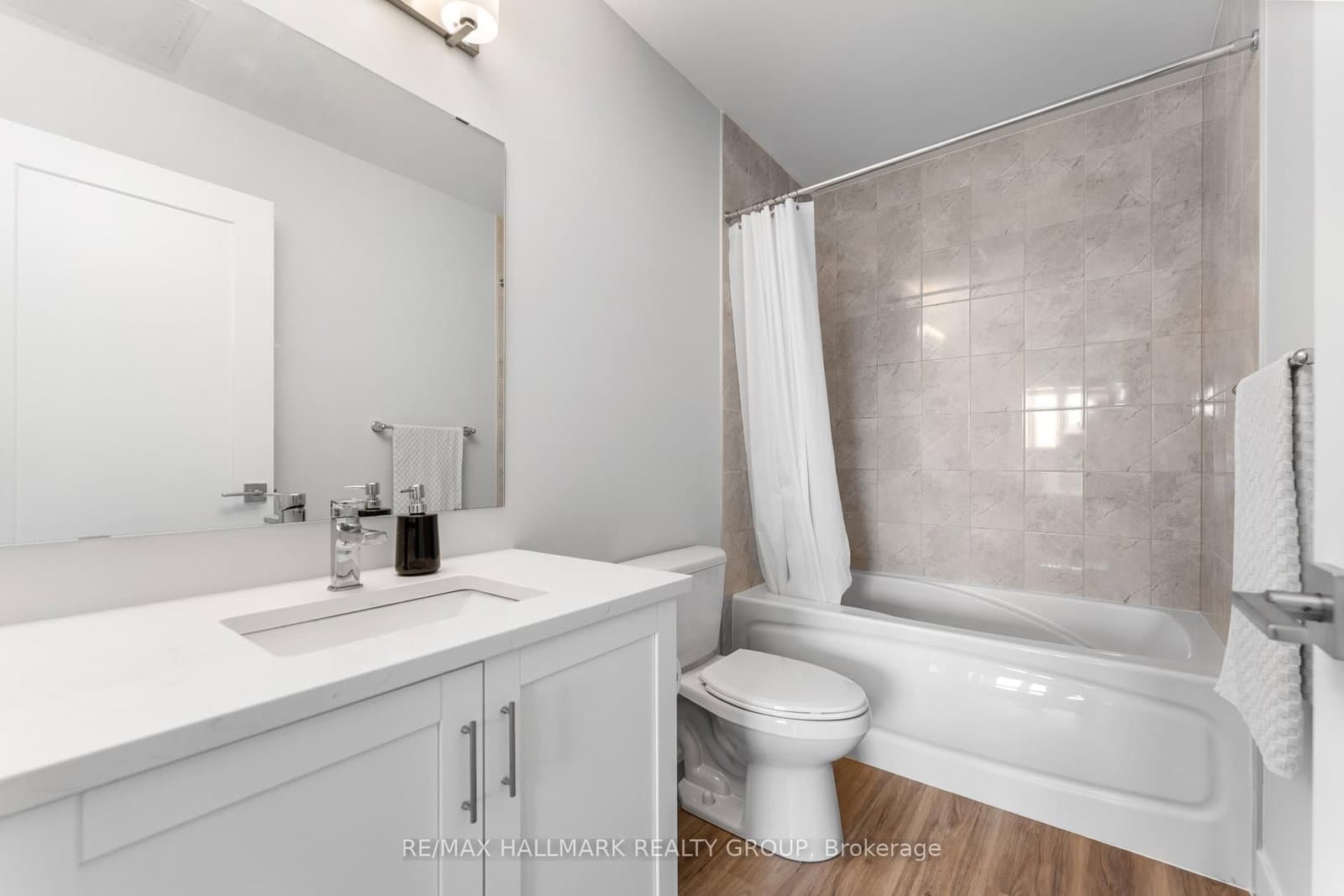 411 - 1350 Hemlock Road, Ottawa, ON — photo 14