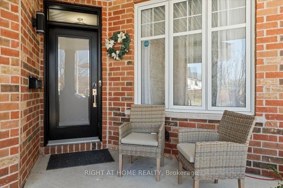 850 Feather Moss Way, Ottawa, ON — photo 2