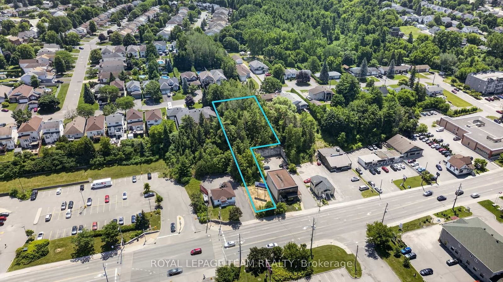 2902 St Joseph Boulevard, Ottawa, ON — photo 3