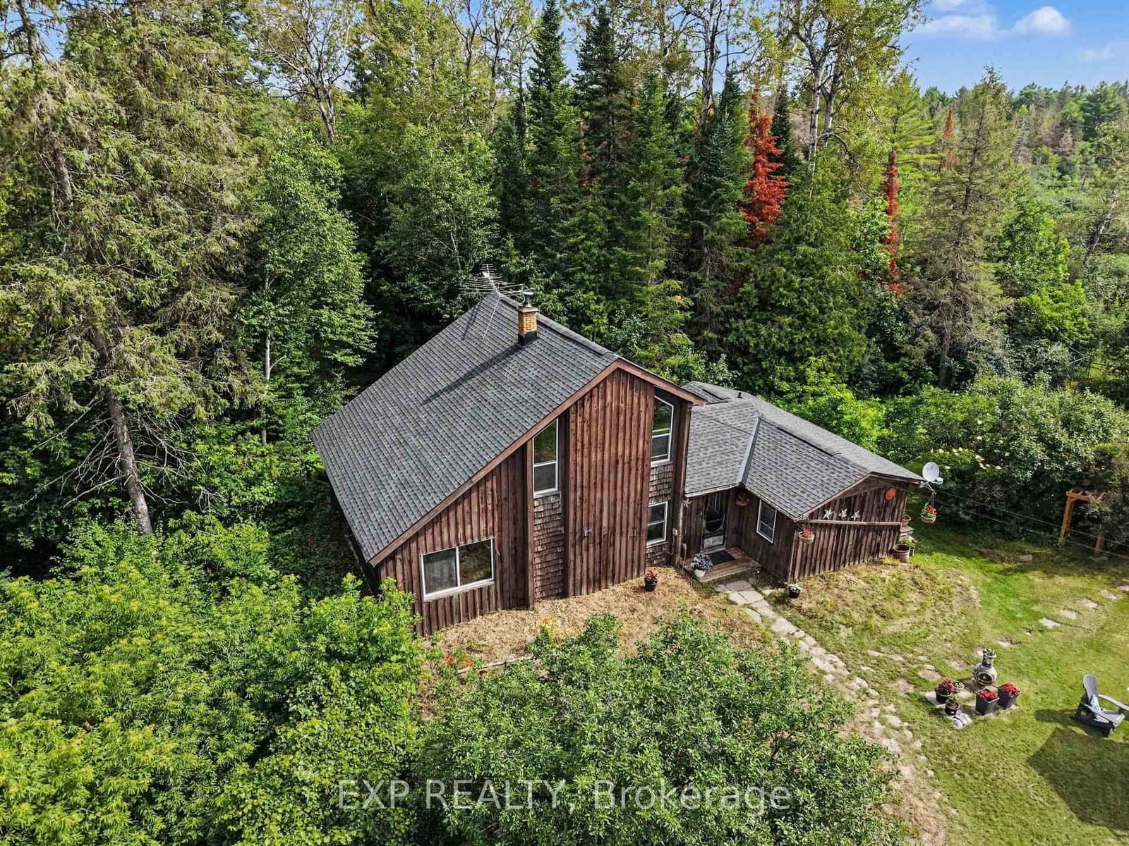 1798 Burnt Lands Road, Carp, ON — photo 1