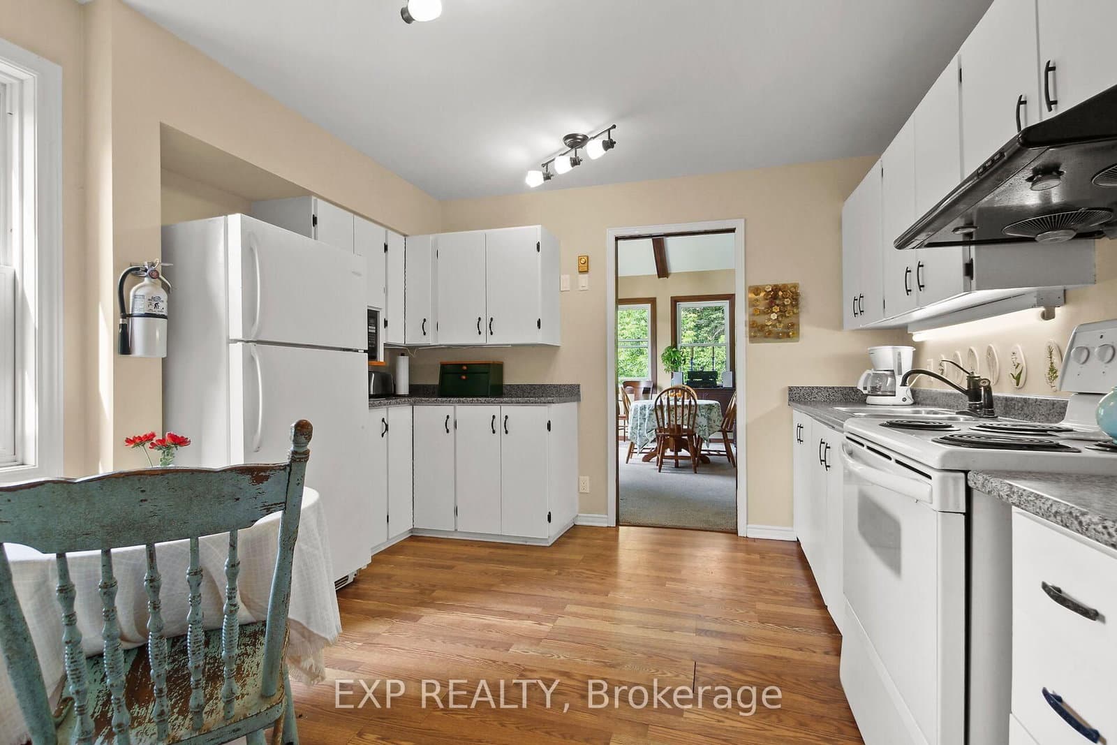 1798 Burnt Lands Road, Carp, ON — photo 11