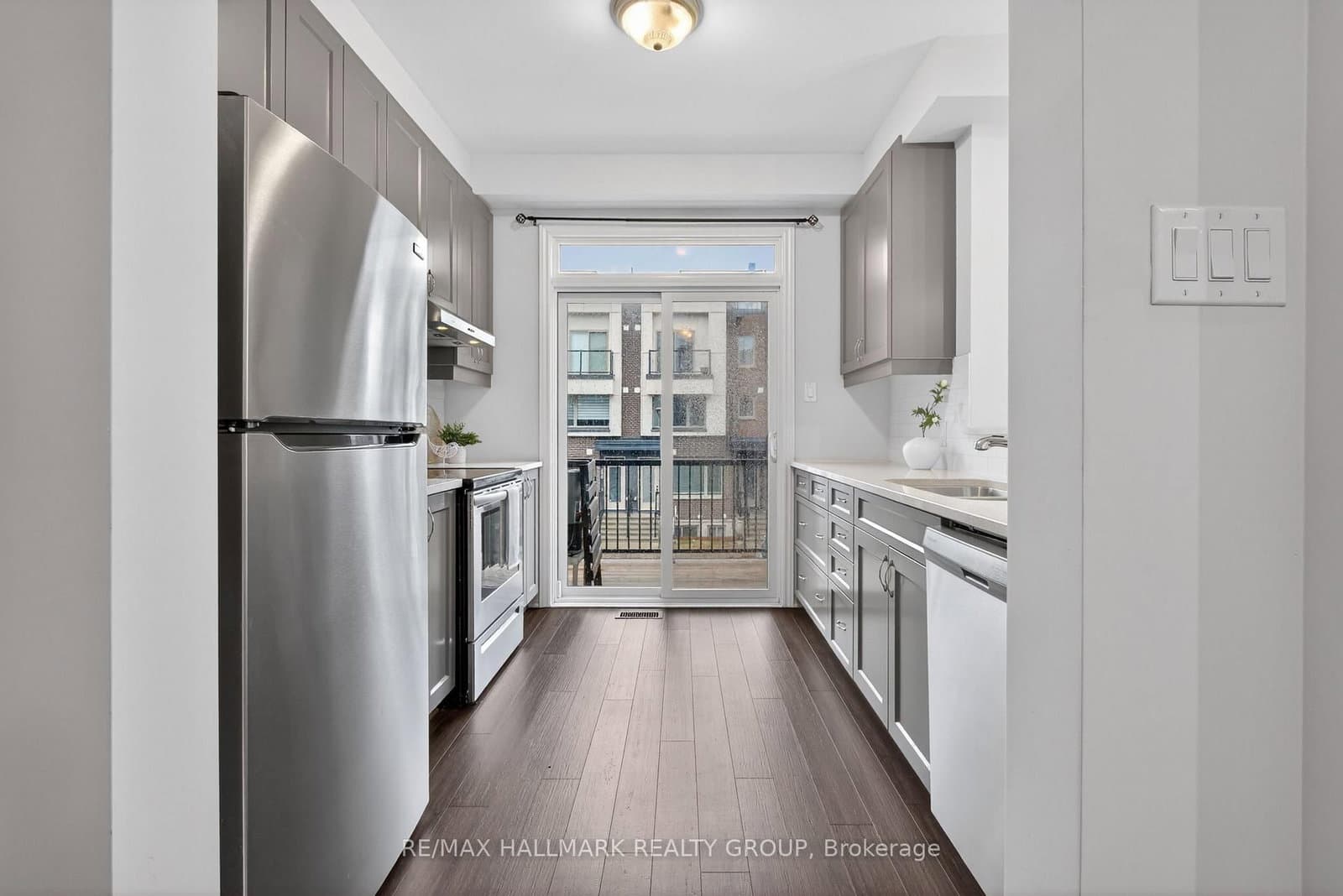 805 Kiniw Private, Ottawa, ON — photo 9