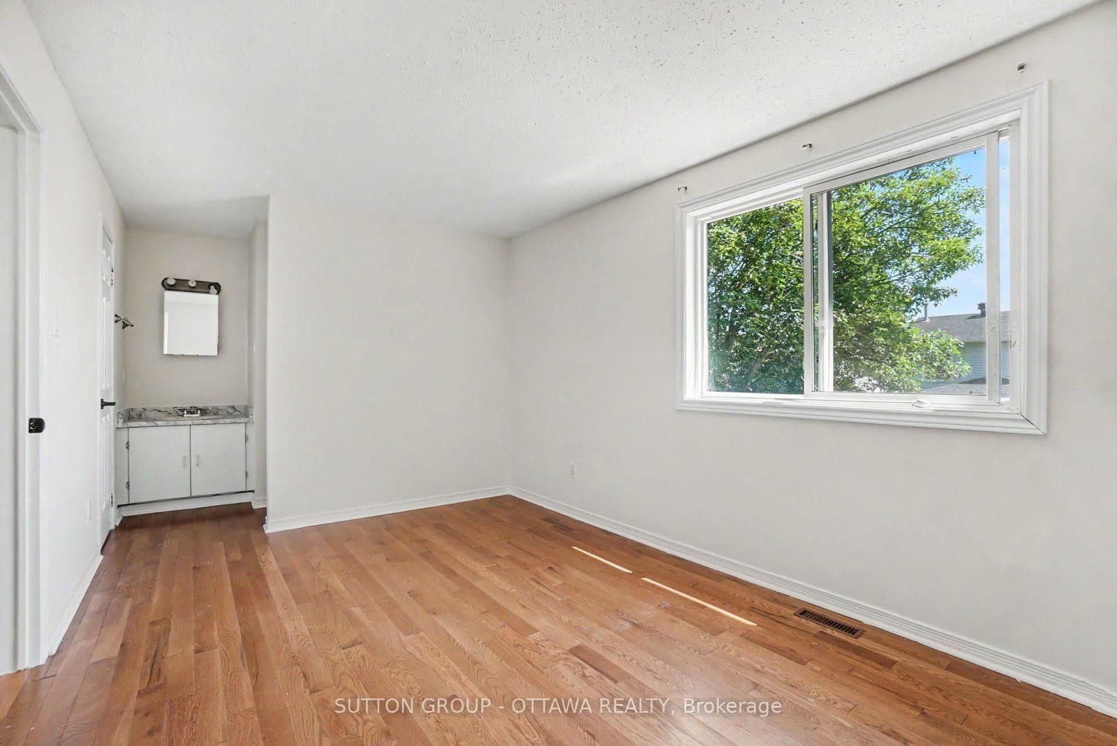 1833 BROUSSEAU Crescent, Ottawa, ON — photo 16