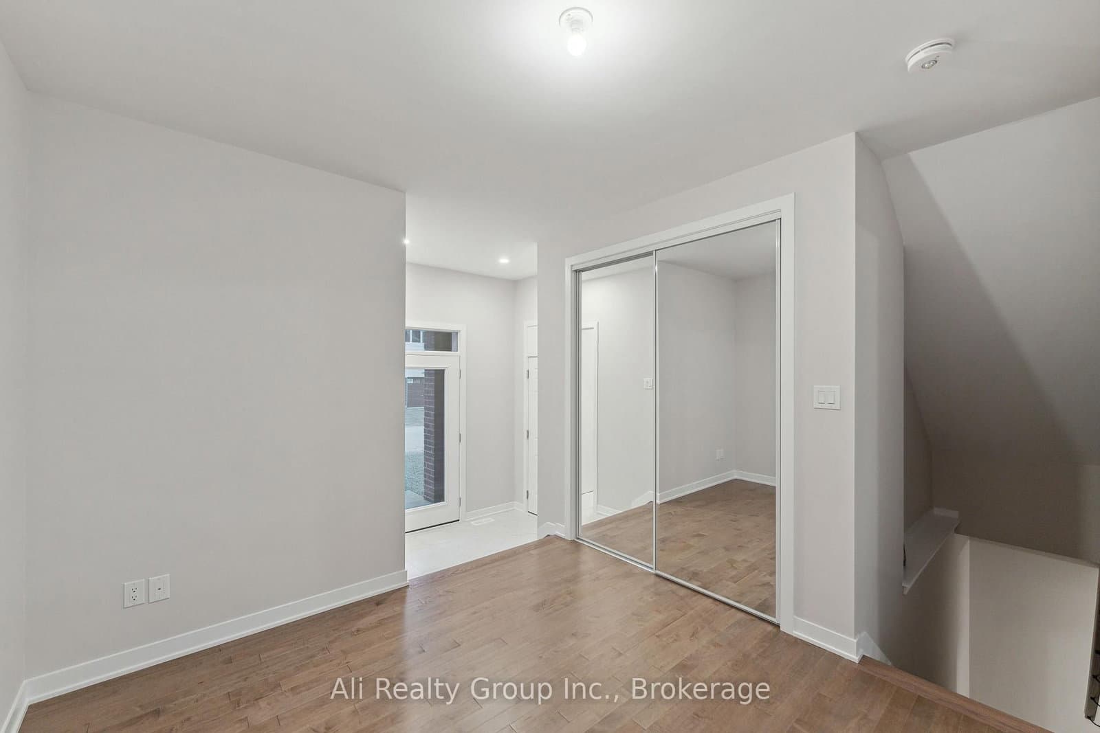242 FALSETTO Street, Ottawa, ON — photo 11