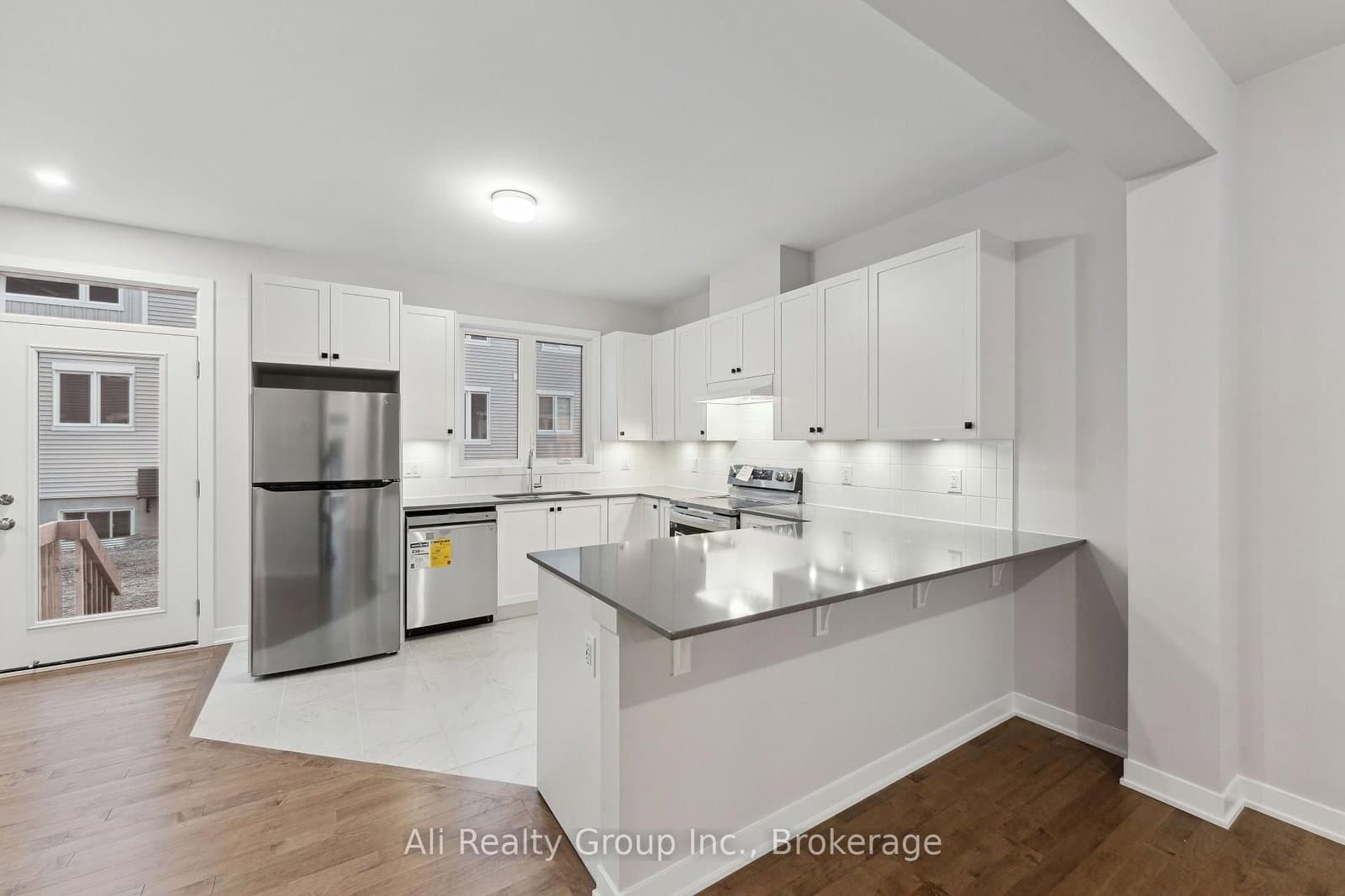 242 FALSETTO Street, Ottawa, ON — photo 5