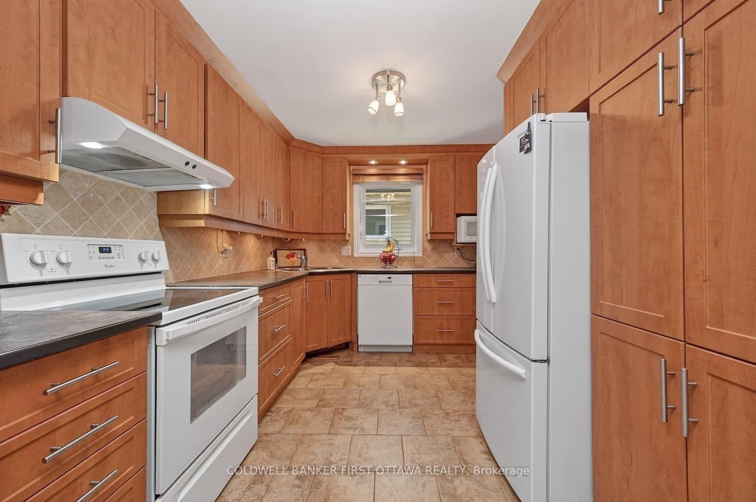 1528 Brookmill Lane, Ottawa, ON — photo 8