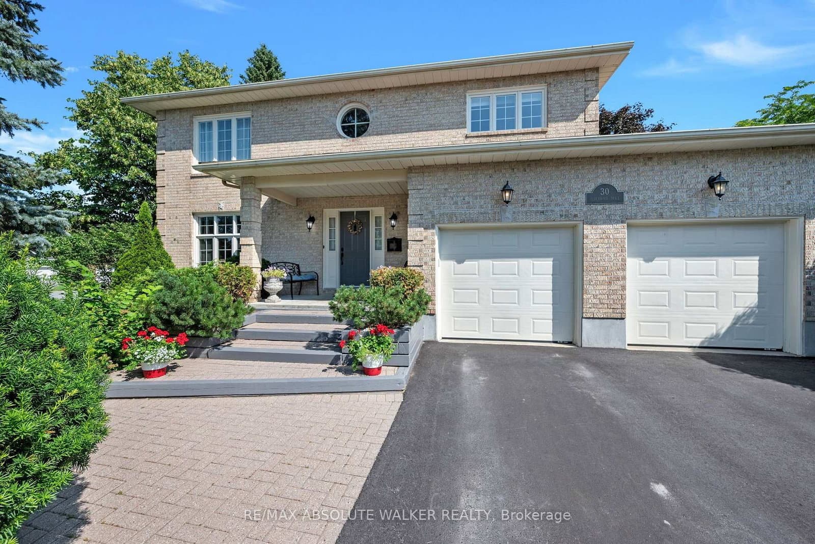 30 Elderwood Trail, Ottawa, ON — photo 1
