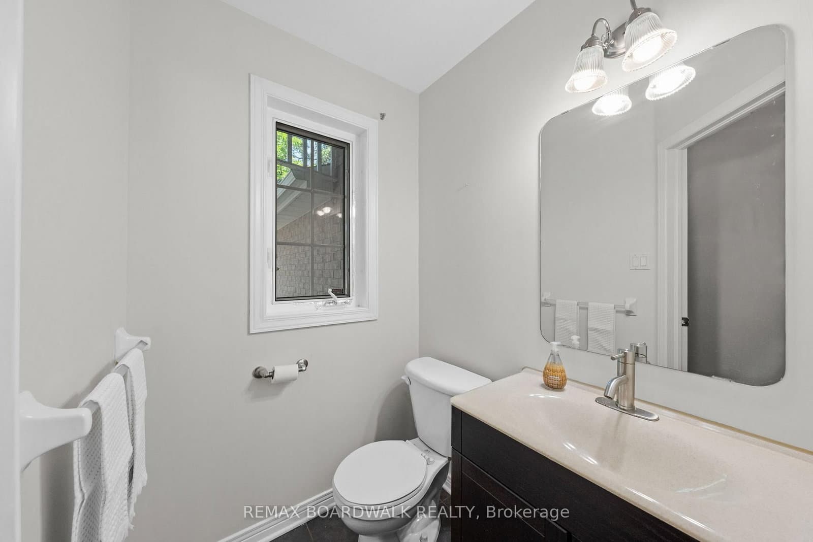 50 Gray Crescent, Ottawa, ON — photo 4