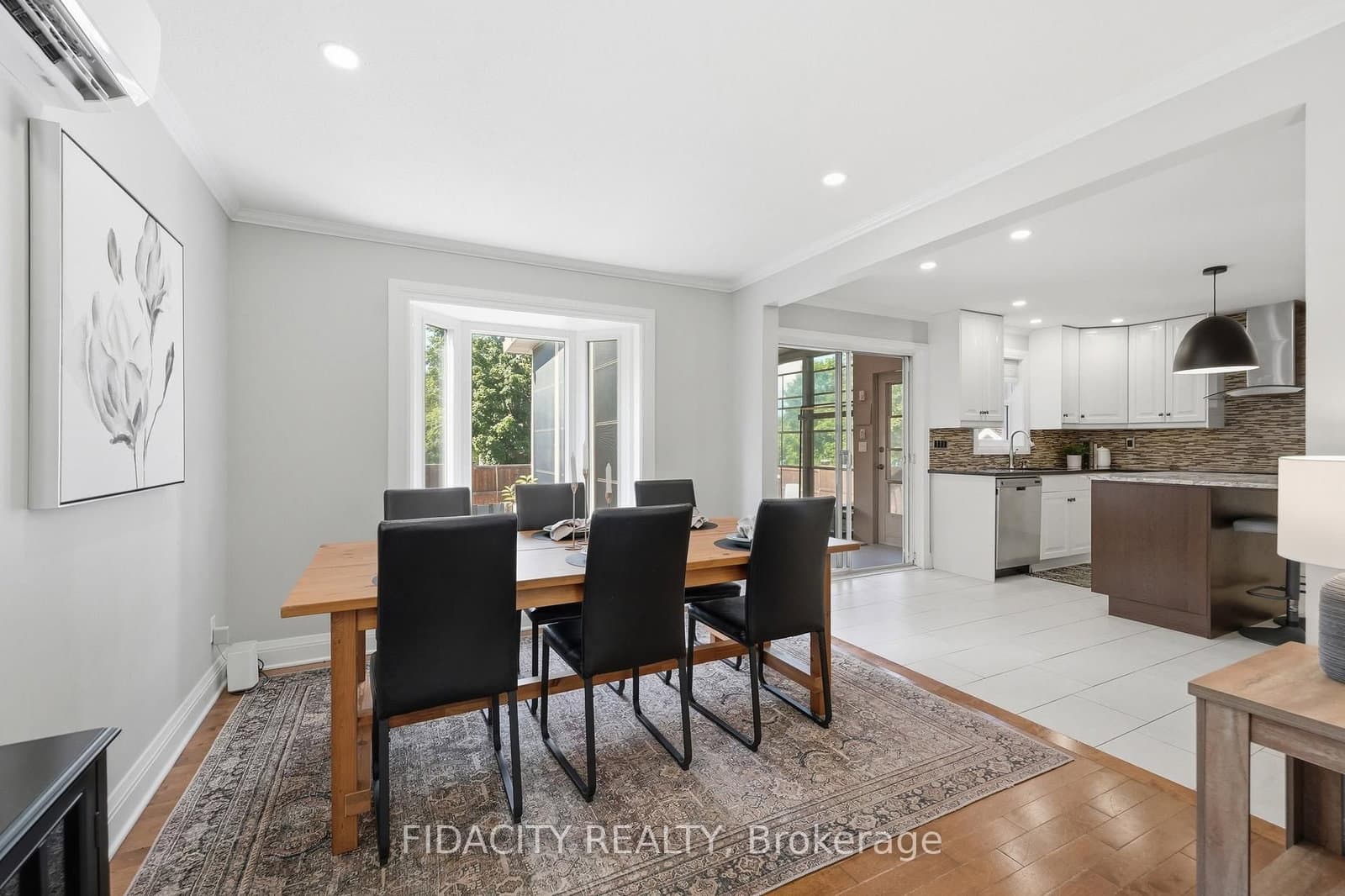 13 Poole Creek Crescent, Stittsville, ON — photo 10