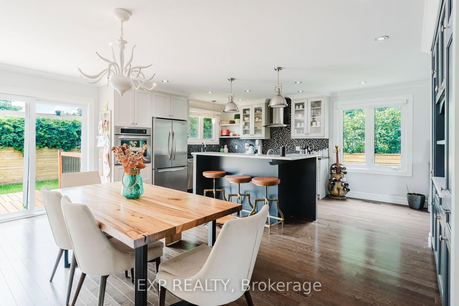 2136 Fillmore Crescent, Ottawa, ON — photo 9