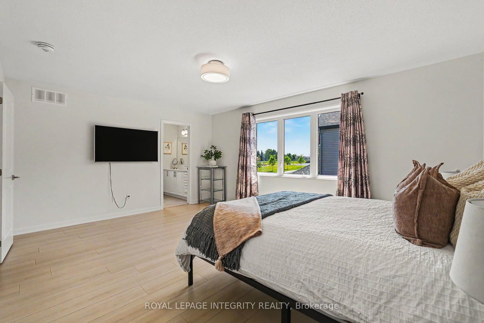 301 Cloyne Crescent, Ottawa, ON — photo 11