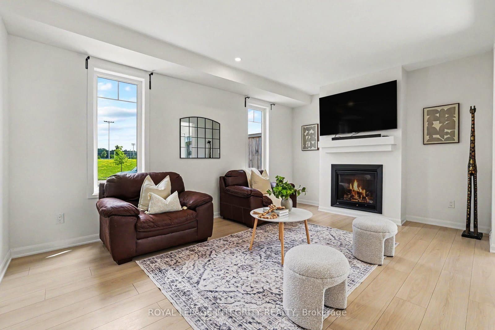 301 Cloyne Crescent, Ottawa, ON — photo 3