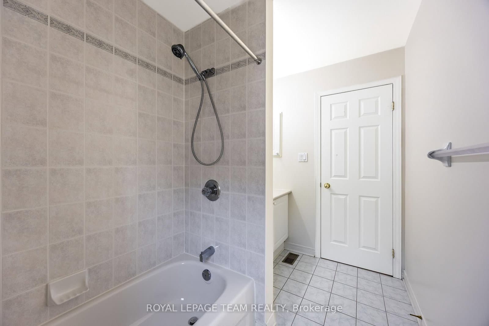 29 Keno Way, Kanata, ON — photo 42