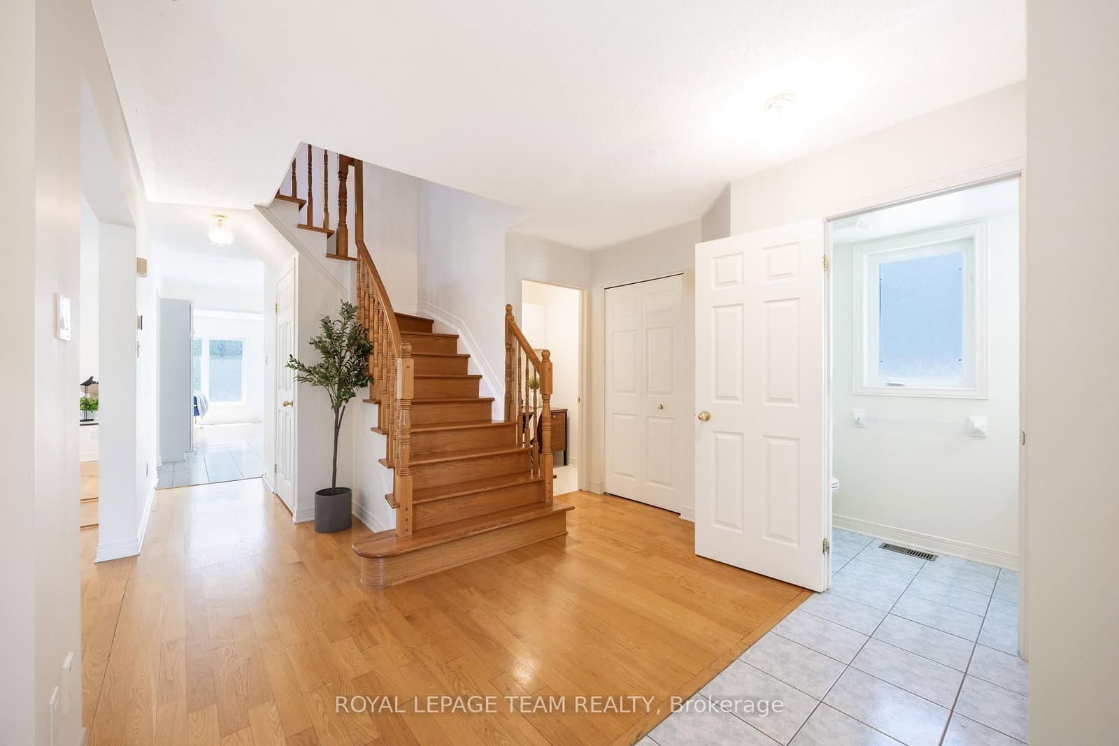 29 Keno Way, Kanata, ON — photo 6