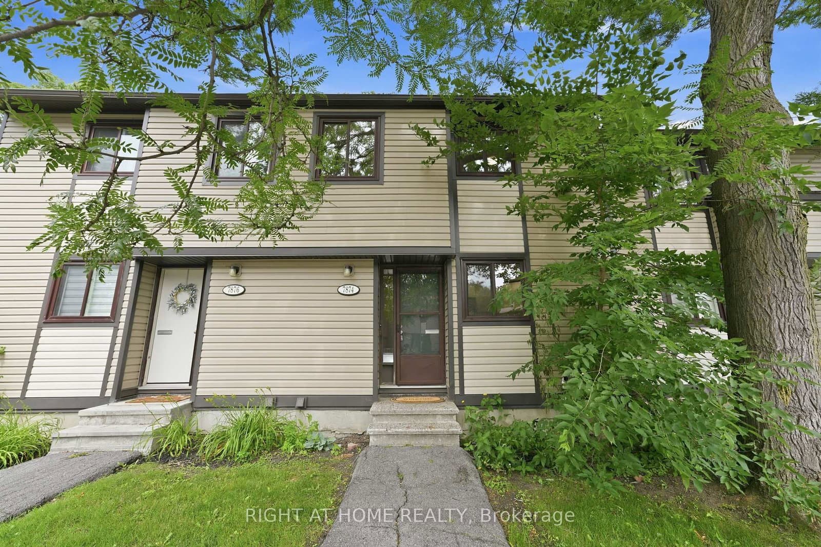 3 - 7874 Jeanne D'arc Boulevard, Ottawa, ON — photo 1