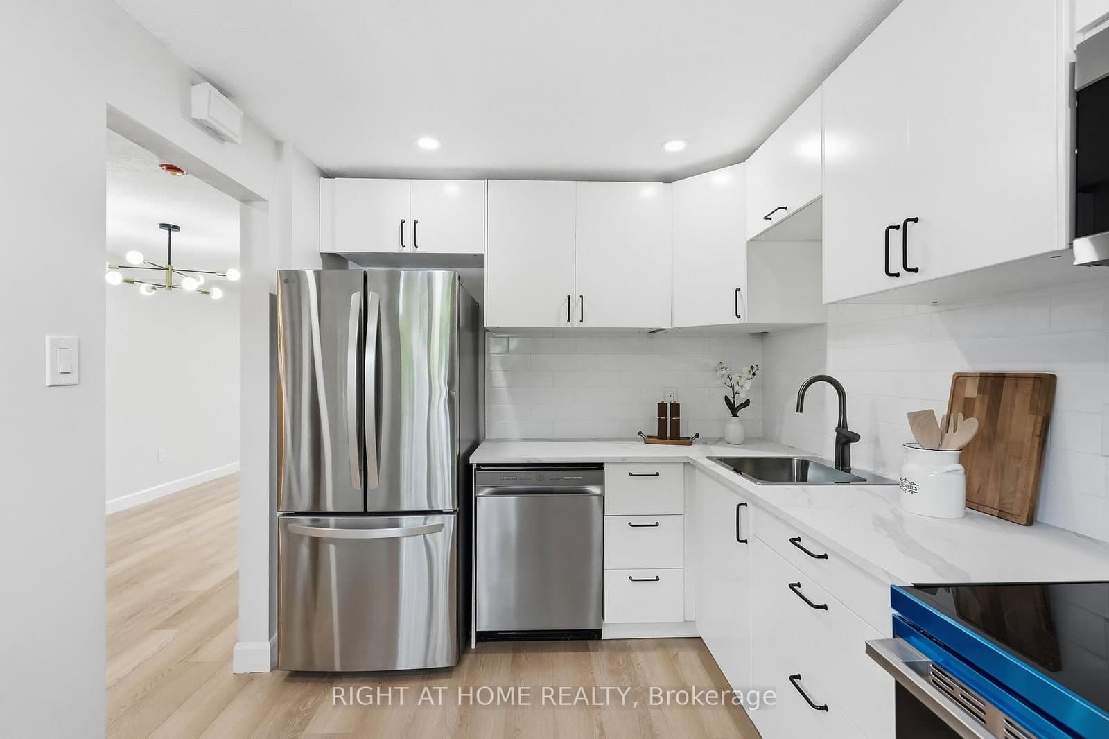 3 - 7874 Jeanne D'arc Boulevard, Ottawa, ON — photo 6