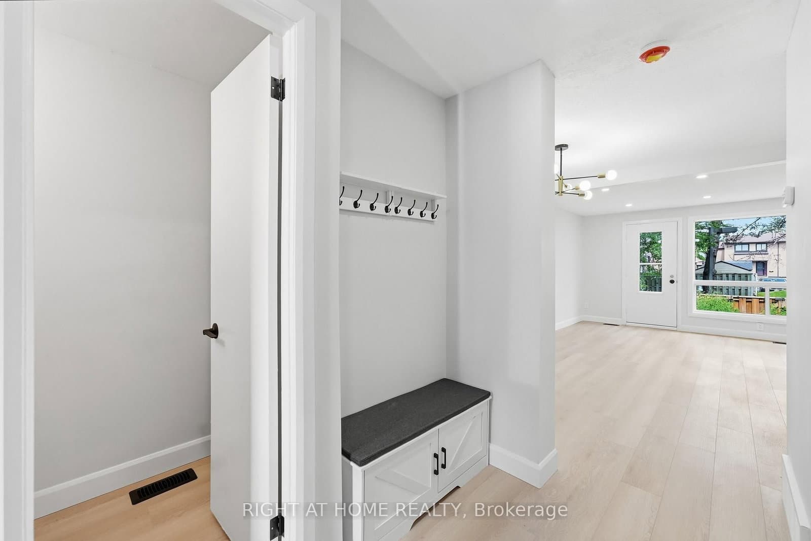 3 - 7874 Jeanne D'arc Boulevard, Ottawa, ON — photo 8