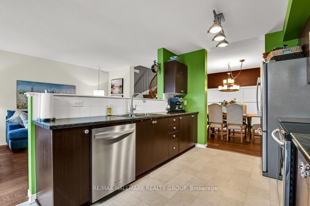 679 Percifor Way, Ottawa, ON — photo 9