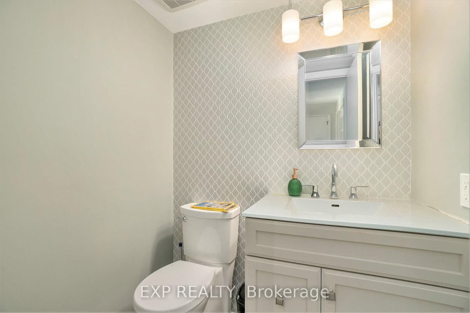 6667 Bilberry Drive, Ottawa, ON — photo 4