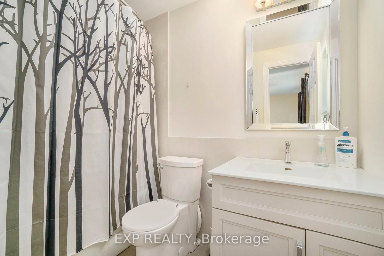 6667 Bilberry Drive, Ottawa, ON — photo 8