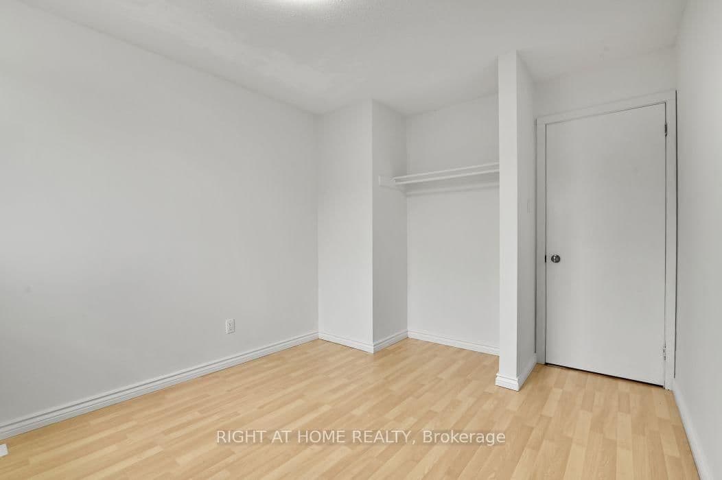 99 Craig Henry Drive, Ottawa, ON — photo 11