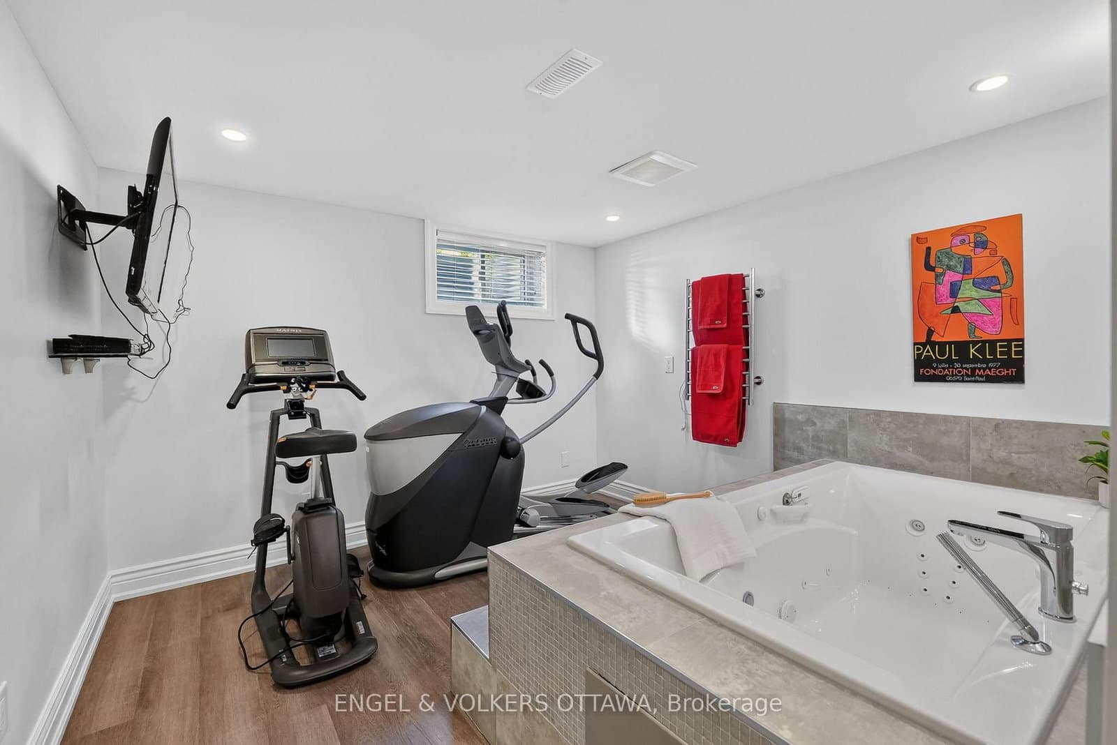 1907 Fairmeadow Crescent, Ottawa, ON — photo 36