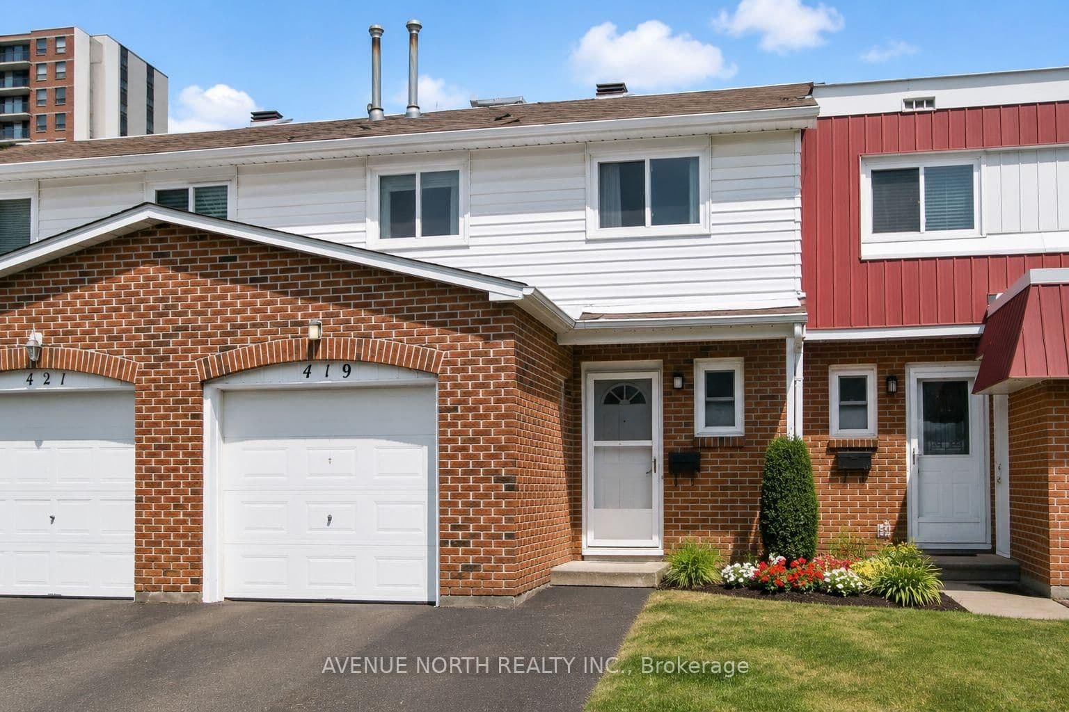 40 - 419 Armonia Private, Ottawa, ON — photo 1