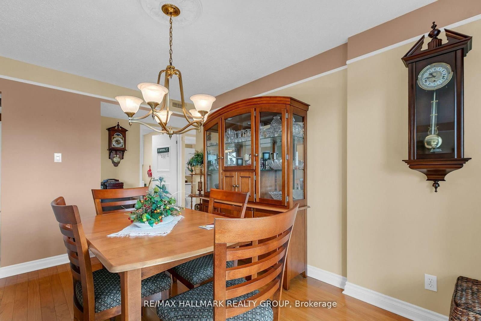 401 - 200 Lafontaine Avenue, Ottawa, ON — photo 10