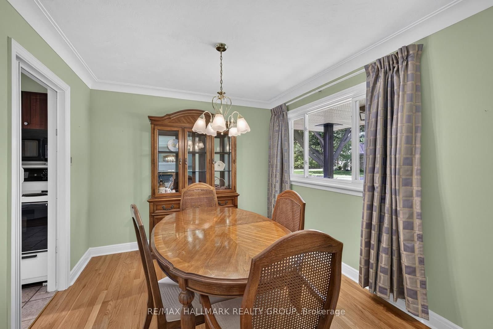 859 Duberry Street, Ottawa, ON — photo 7