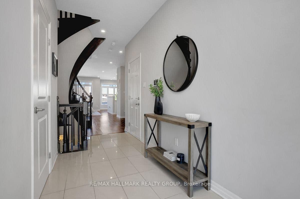 317 Lysander Place, Ottawa, ON — photo 3