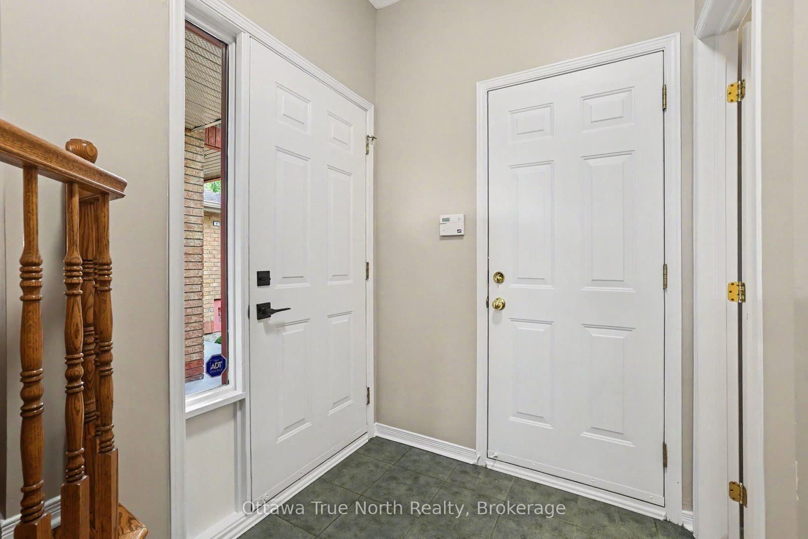 187 Kincardine Drive, Ottawa, ON — photo 2