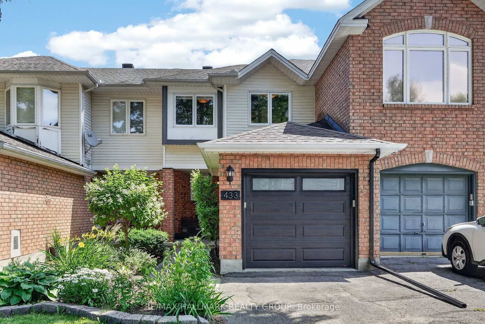 433 Lawler Crescent, Ottawa, ON — photo 1