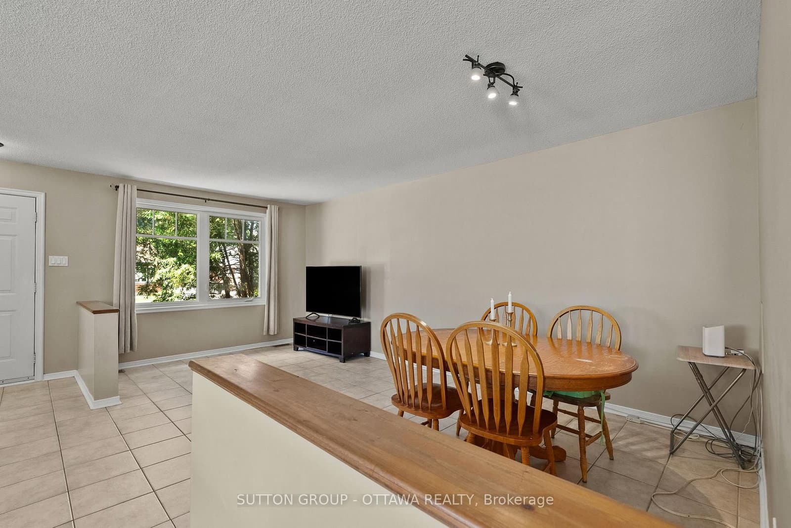 20 Spearman Lane, Kanata, ON — photo 10