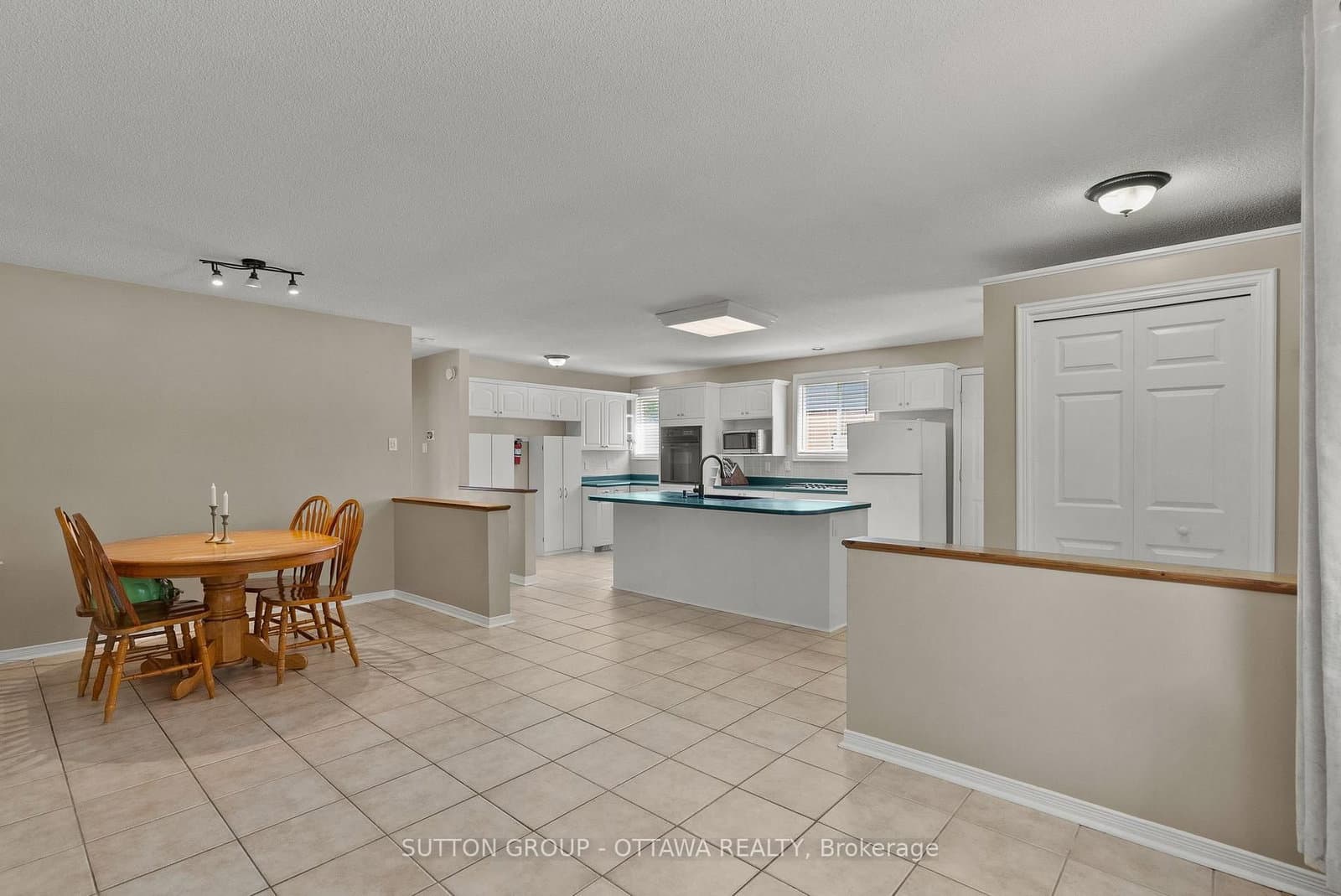 20 Spearman Lane, Kanata, ON — photo 12