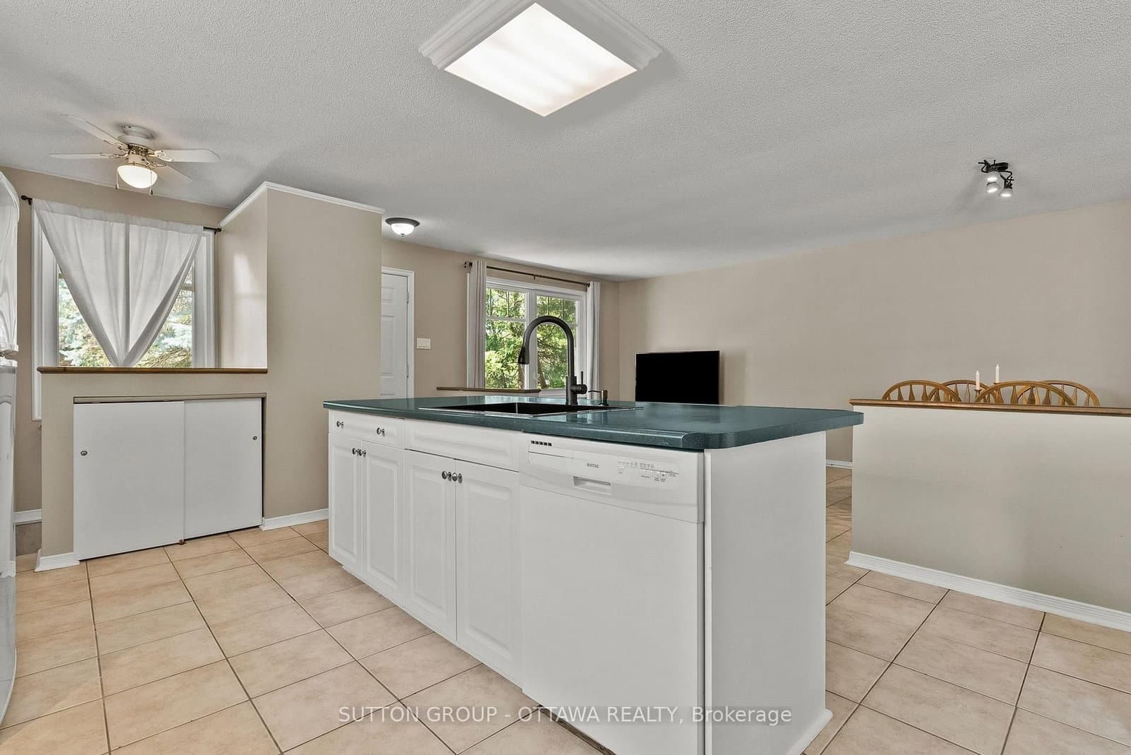20 Spearman Lane, Kanata, ON — photo 9