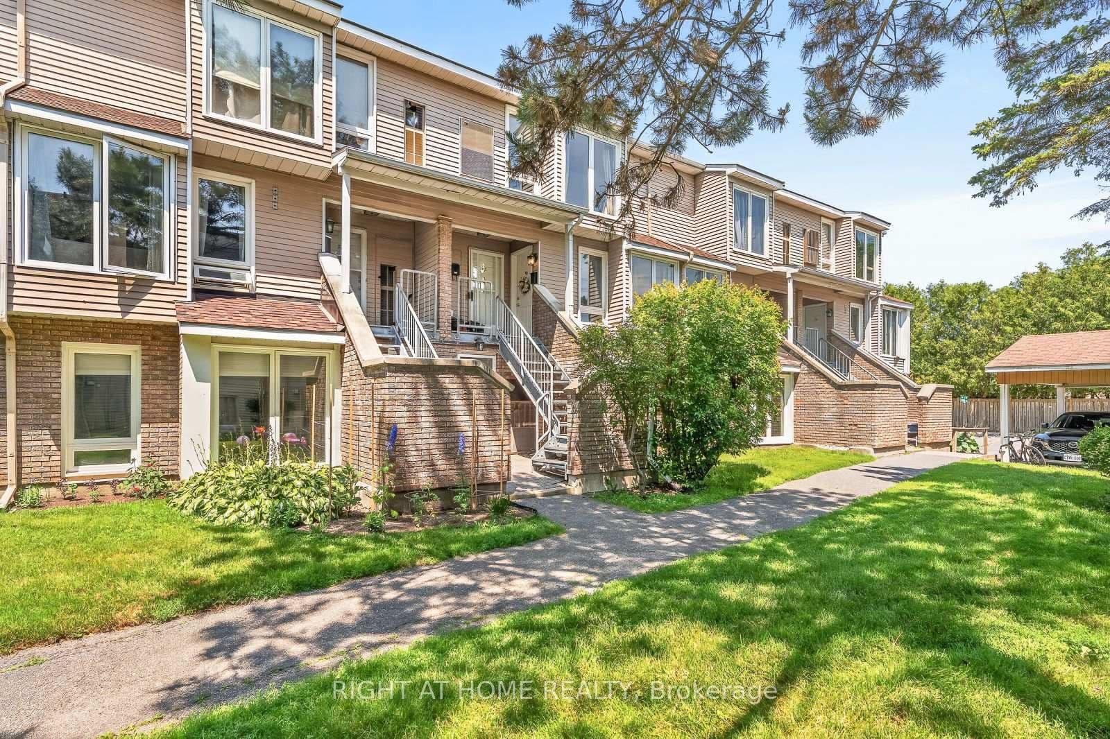 15 - 6B Shehyn Lane, Nepean, ON — photo 18