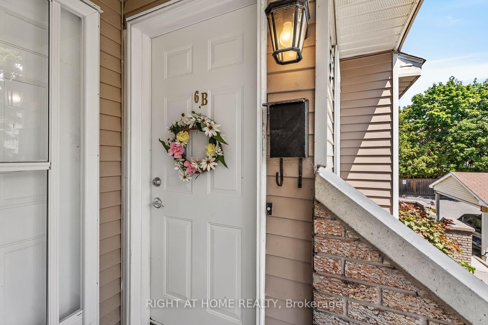 15 - 6B Shehyn Lane, Nepean, ON — photo 3