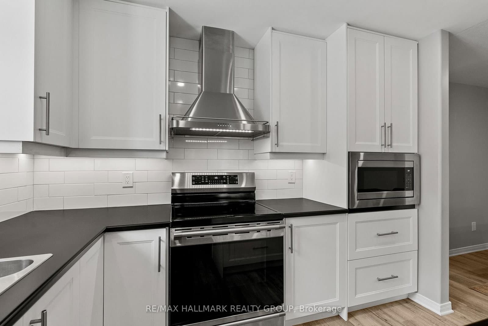 70 Whalings Circle, Stittsville, ON — photo 10