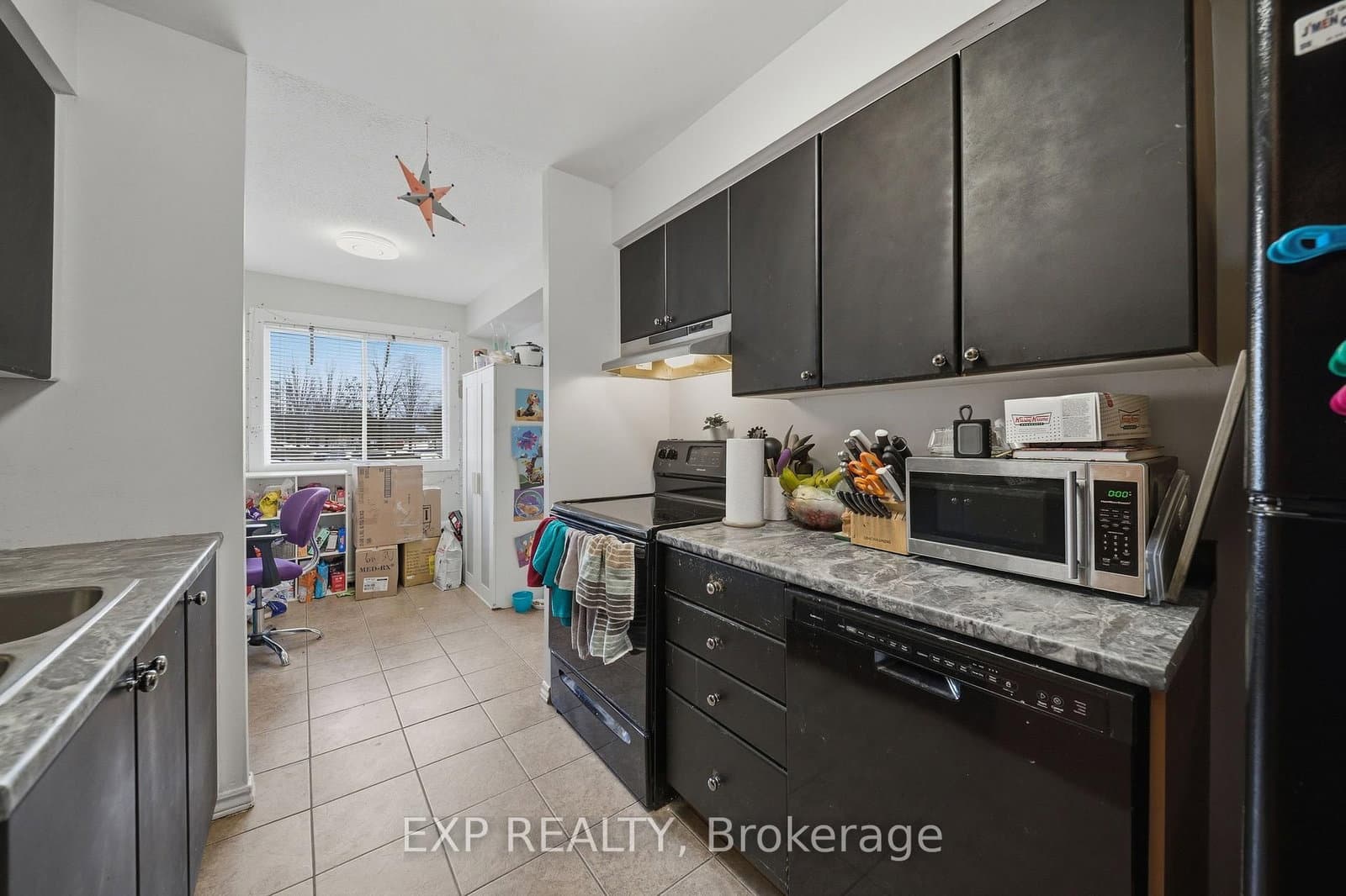 11 - 1675 Heatherington Road, Ottawa, ON — photo 11
