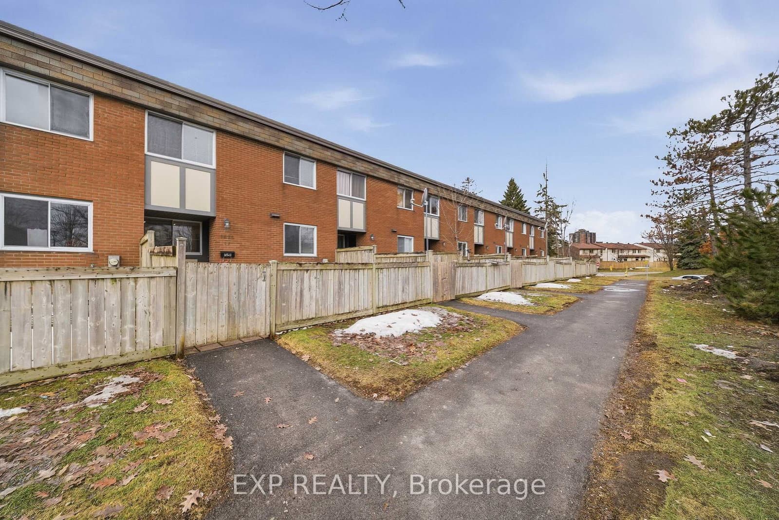 11 - 1675 Heatherington Road, Ottawa, ON — photo 20