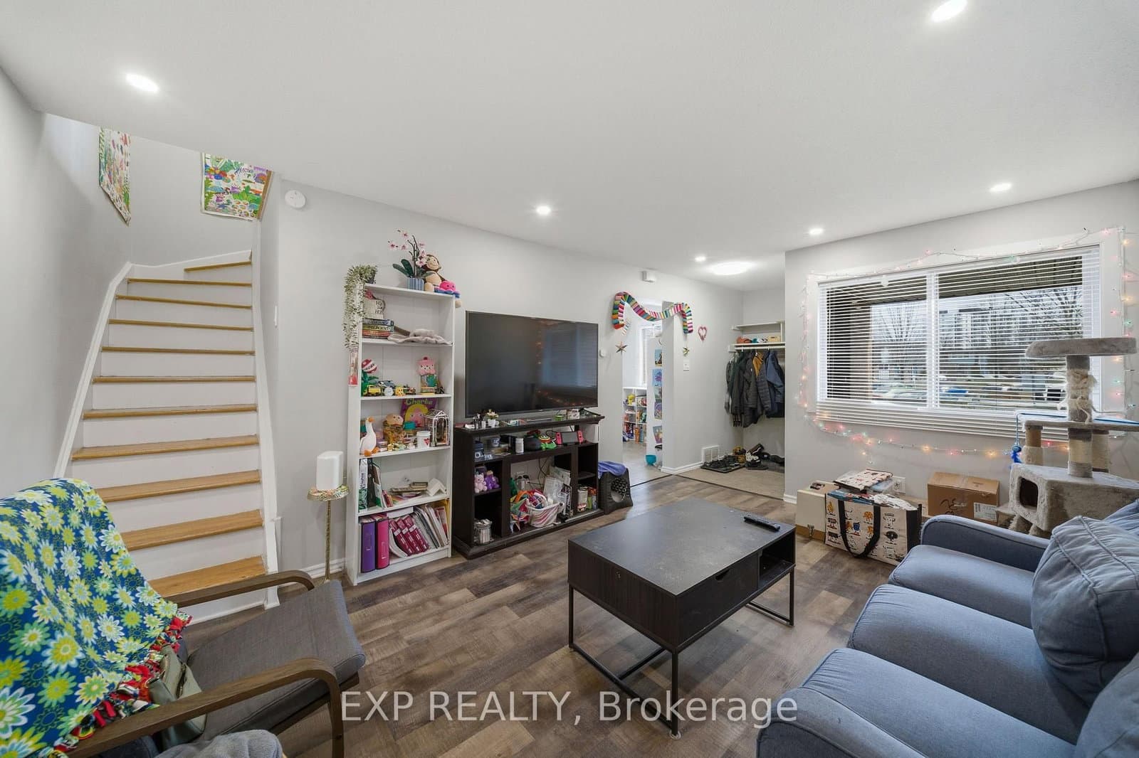 11 - 1675 Heatherington Road, Ottawa, ON — photo 4