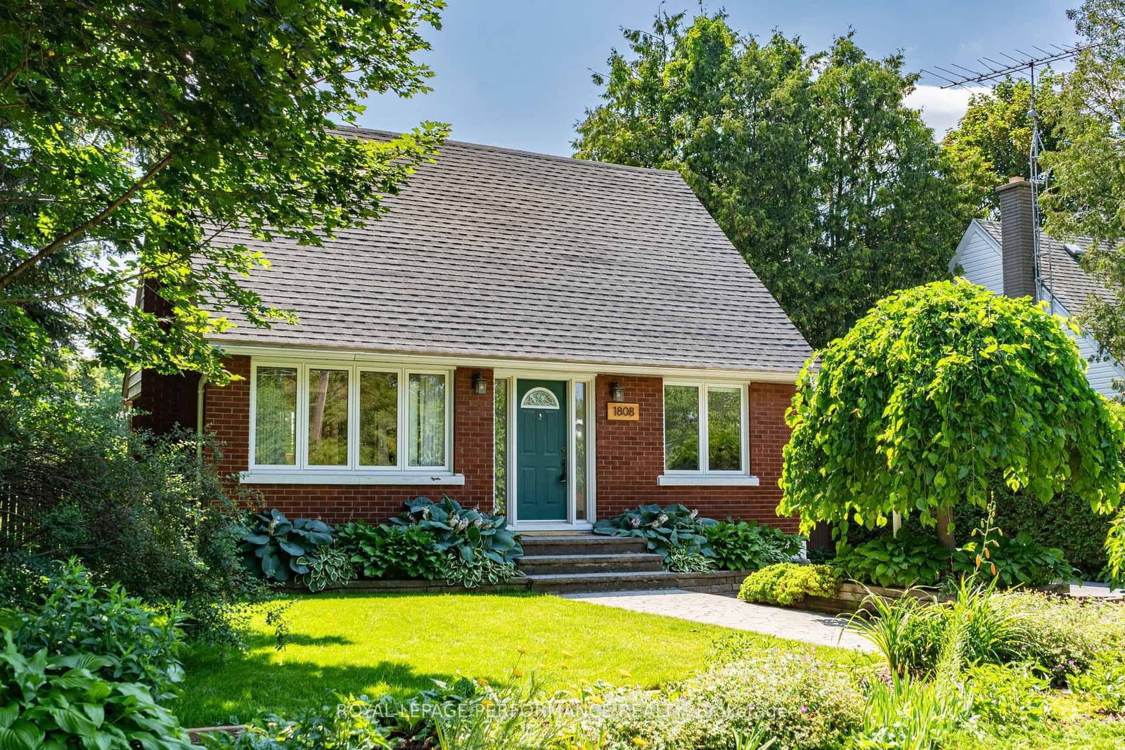 1808 Russell Road, Ottawa, ON — photo 2