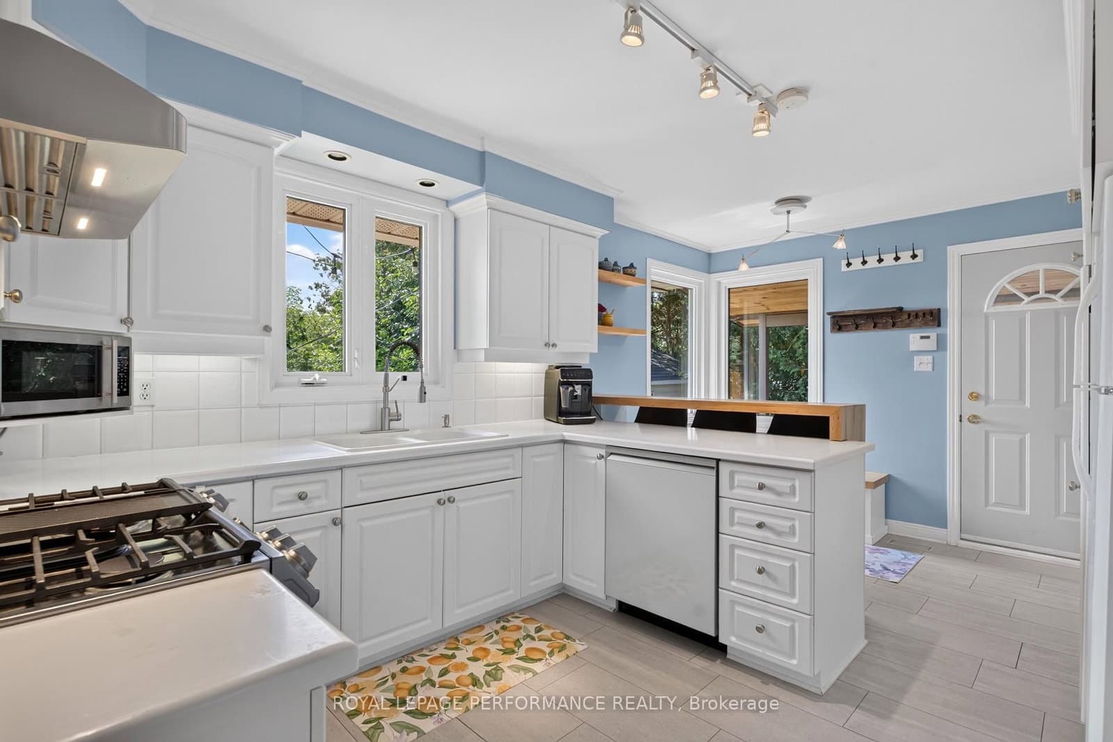 1808 Russell Road, Ottawa, ON — photo 9
