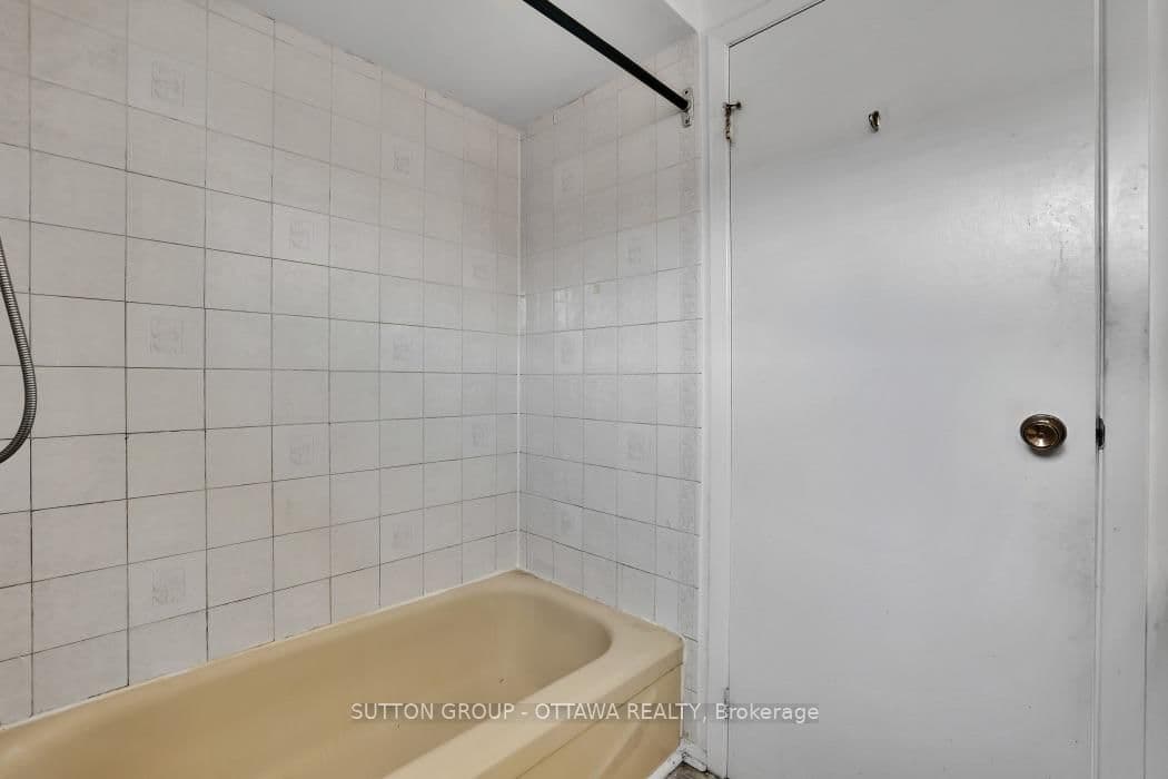 2014 Falkirk Crescent, Ottawa, ON — photo 20