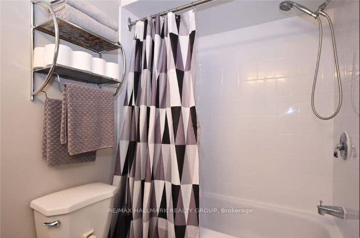 1 - 14 Sweetbriar Circle, Ottawa, ON — photo 9