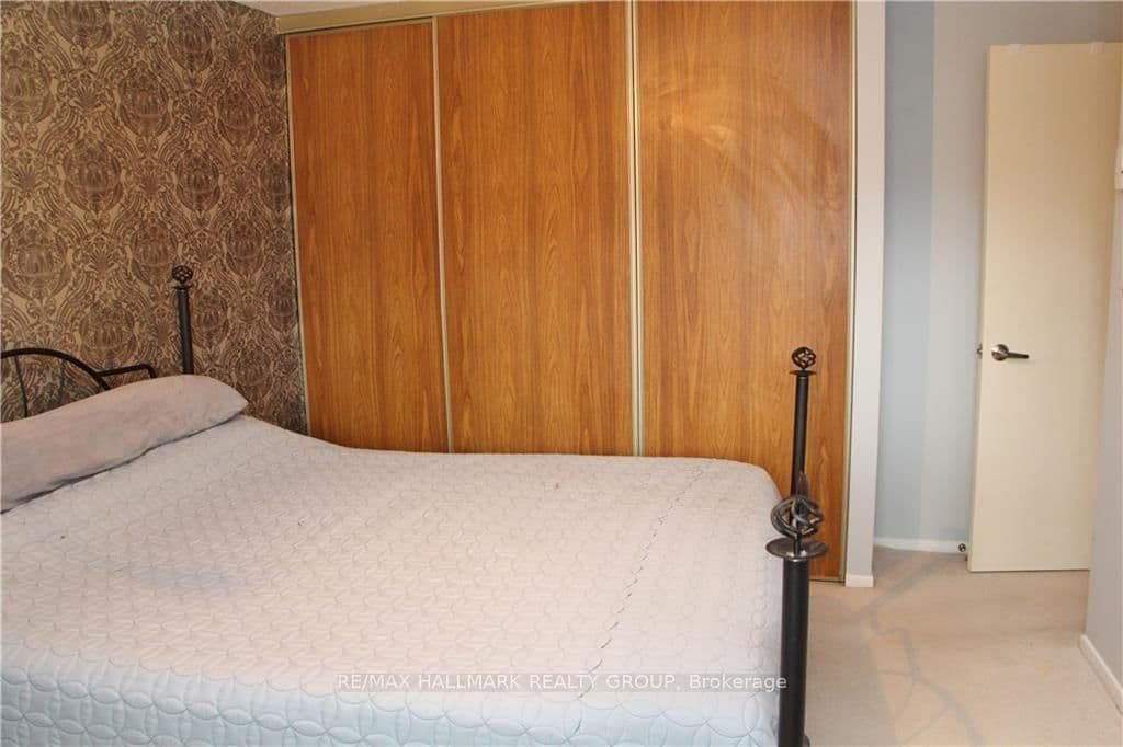 4 - 14 Sweetbriar Circle, Ottawa, ON — photo 14