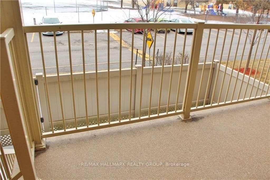 4 - 14 Sweetbriar Circle, Ottawa, ON — photo 15