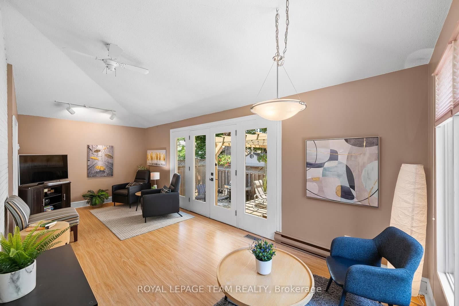 63 Gwynne Avenue, Ottawa, ON — photo 17