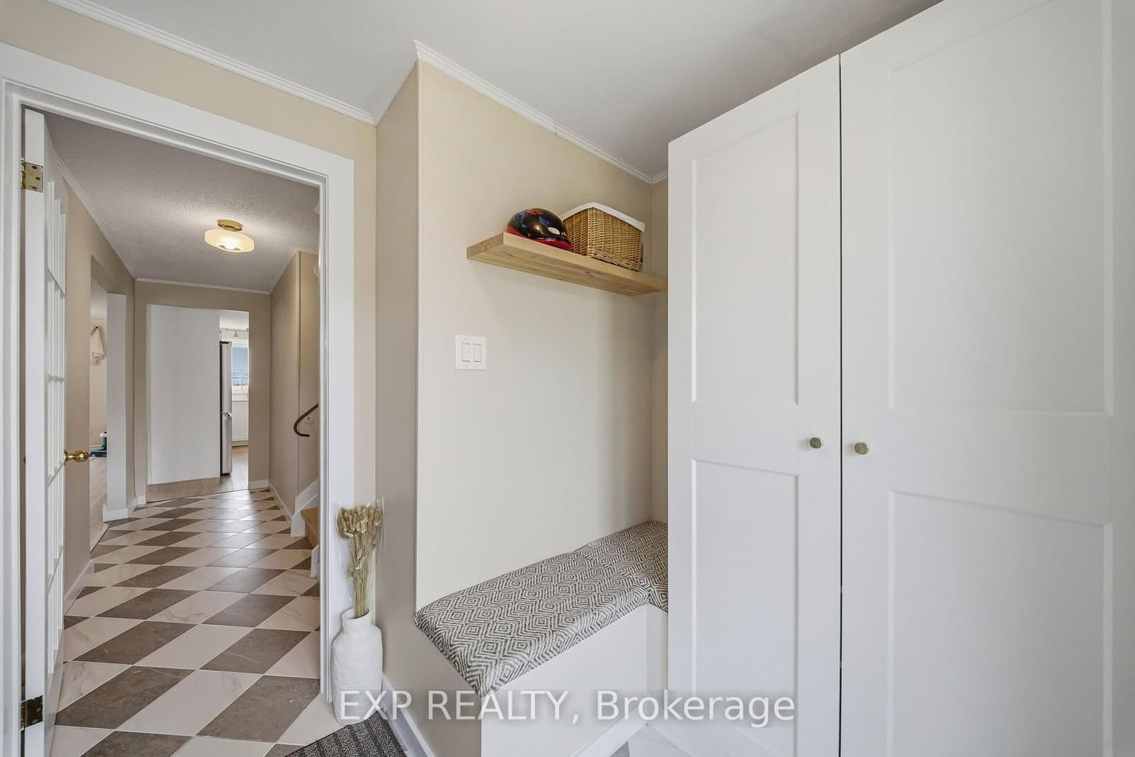 2333 Cotters Crescent, Ottawa, ON — photo 5